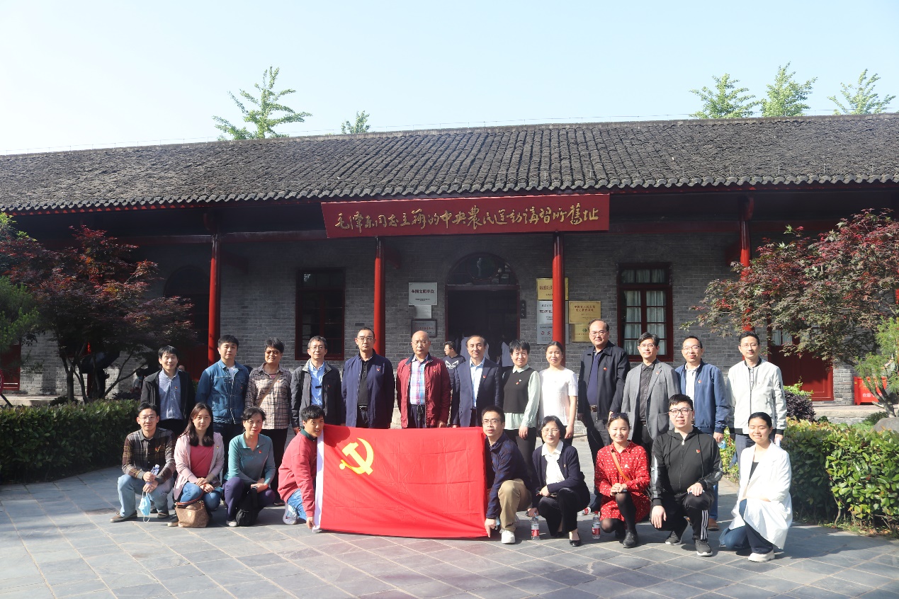 clip_image009.jpg clip_image009.jpg