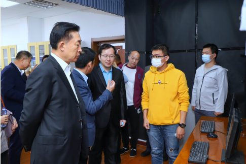 clip_image003.png clip_image003.png